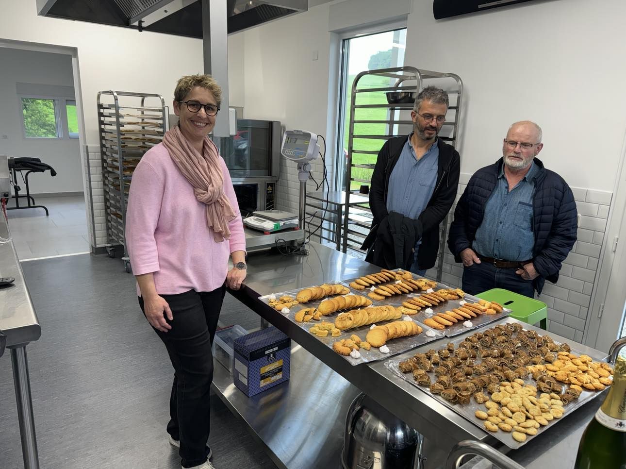 Karine Teulière dans son atelier Farine & Beurre à Laroquebrou